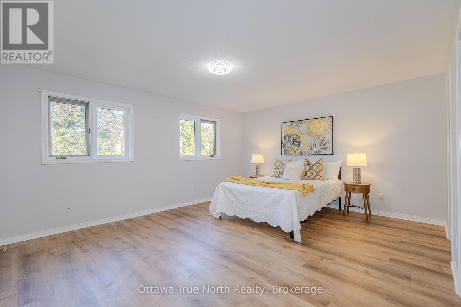 282 KNUDSON DRIVE - 16