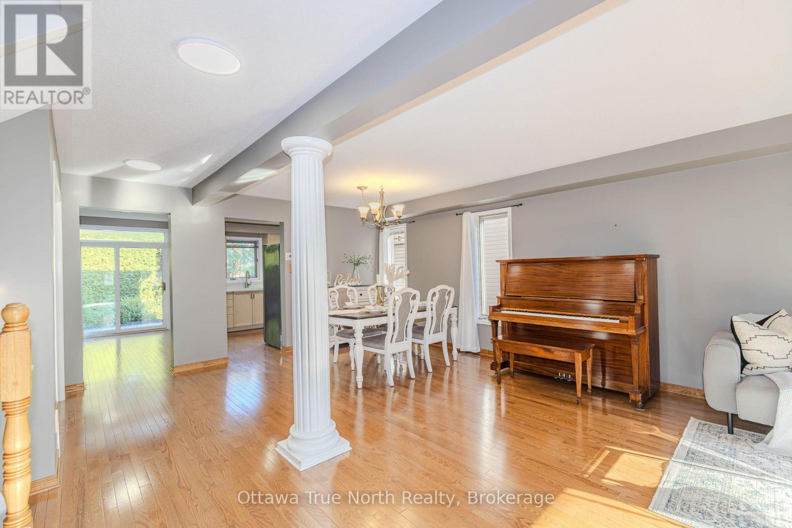 282 KNUDSON DRIVE - 4