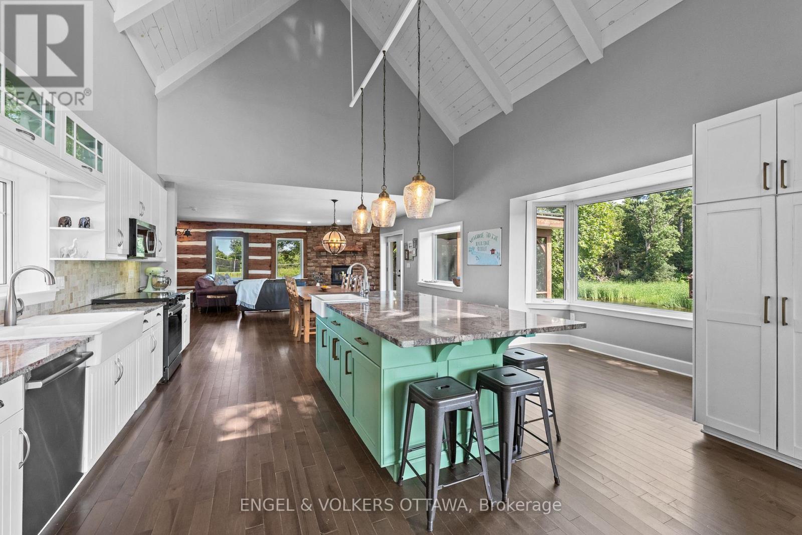 6548 CARP ROAD, Ottawa. Luxury613. By Peter Sagos - Image 12