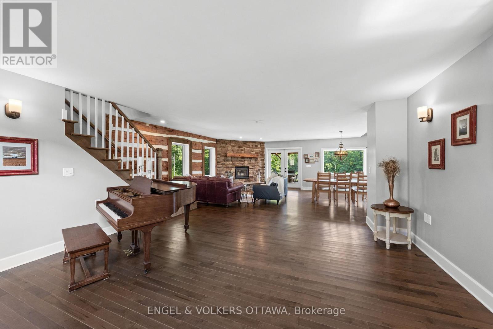 6548 CARP ROAD, Ottawa. Luxury613. By Peter Sagos - Image 6