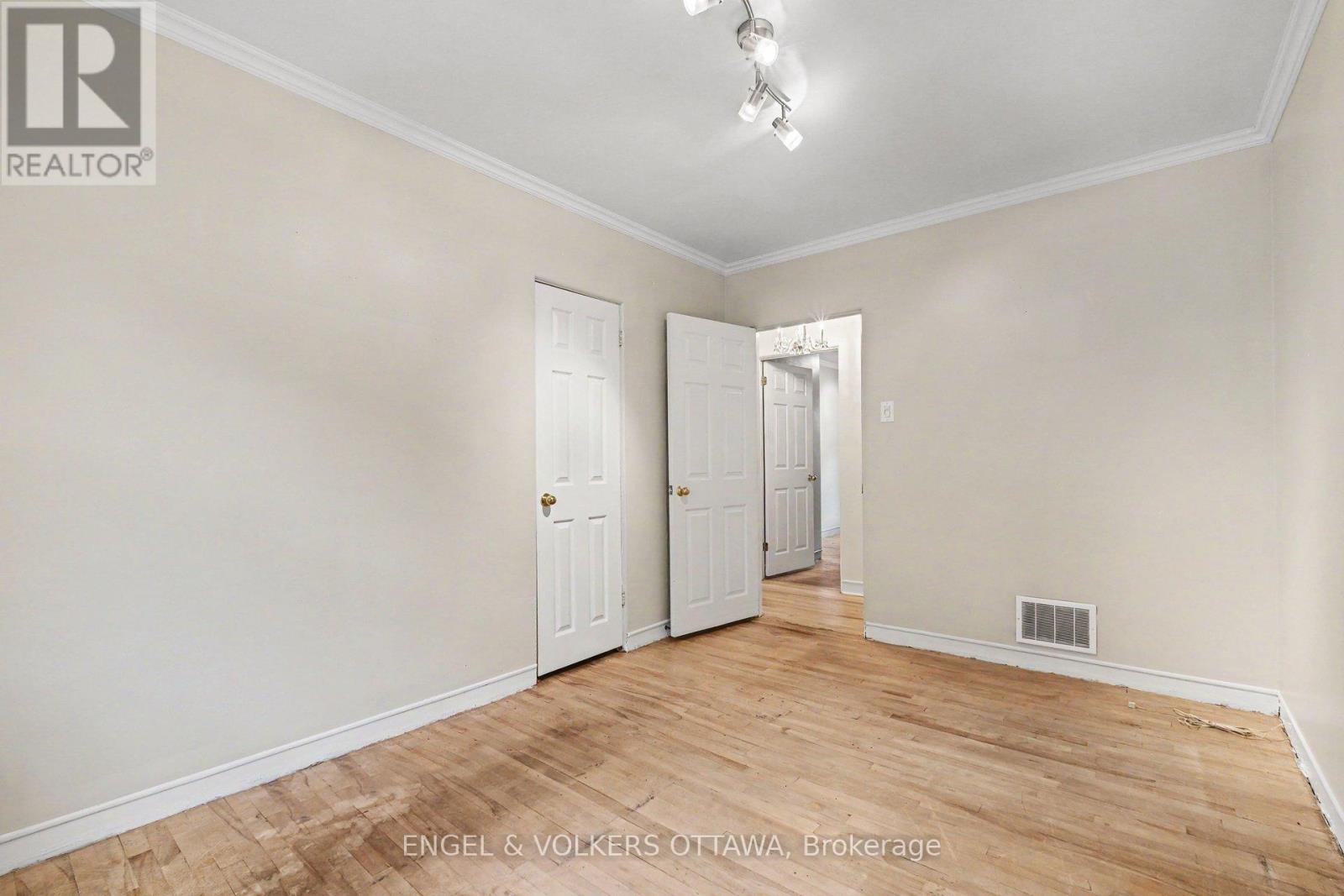 325 SUMMIT AVENUE - 15