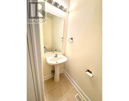 921 Goring Circle, Newmarket, ON L3X0B6 Photo 10