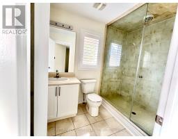 921 Goring Circle, Newmarket, ON L3X0B6 Photo 25