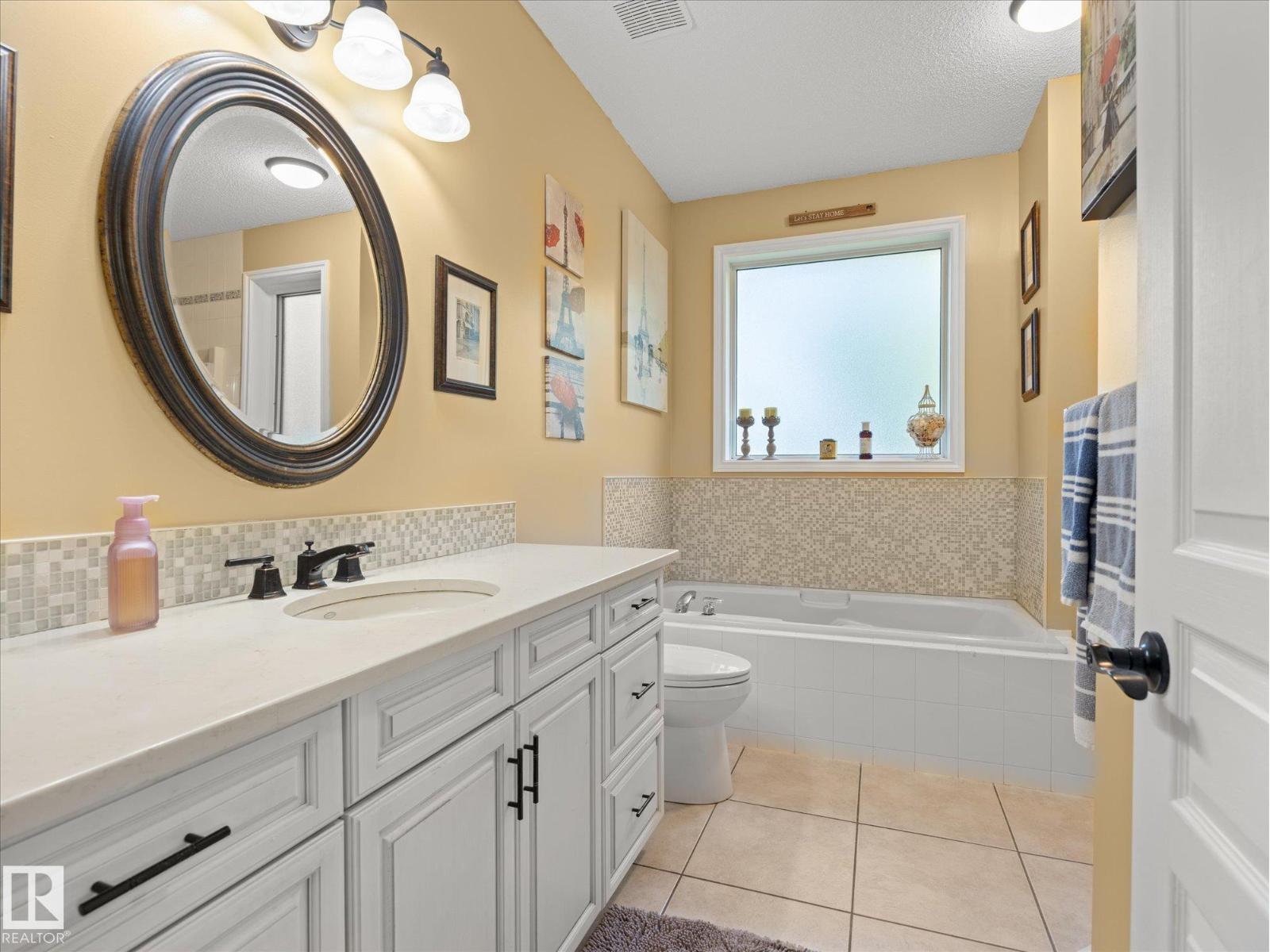 13 LAFLEUR DR - 23