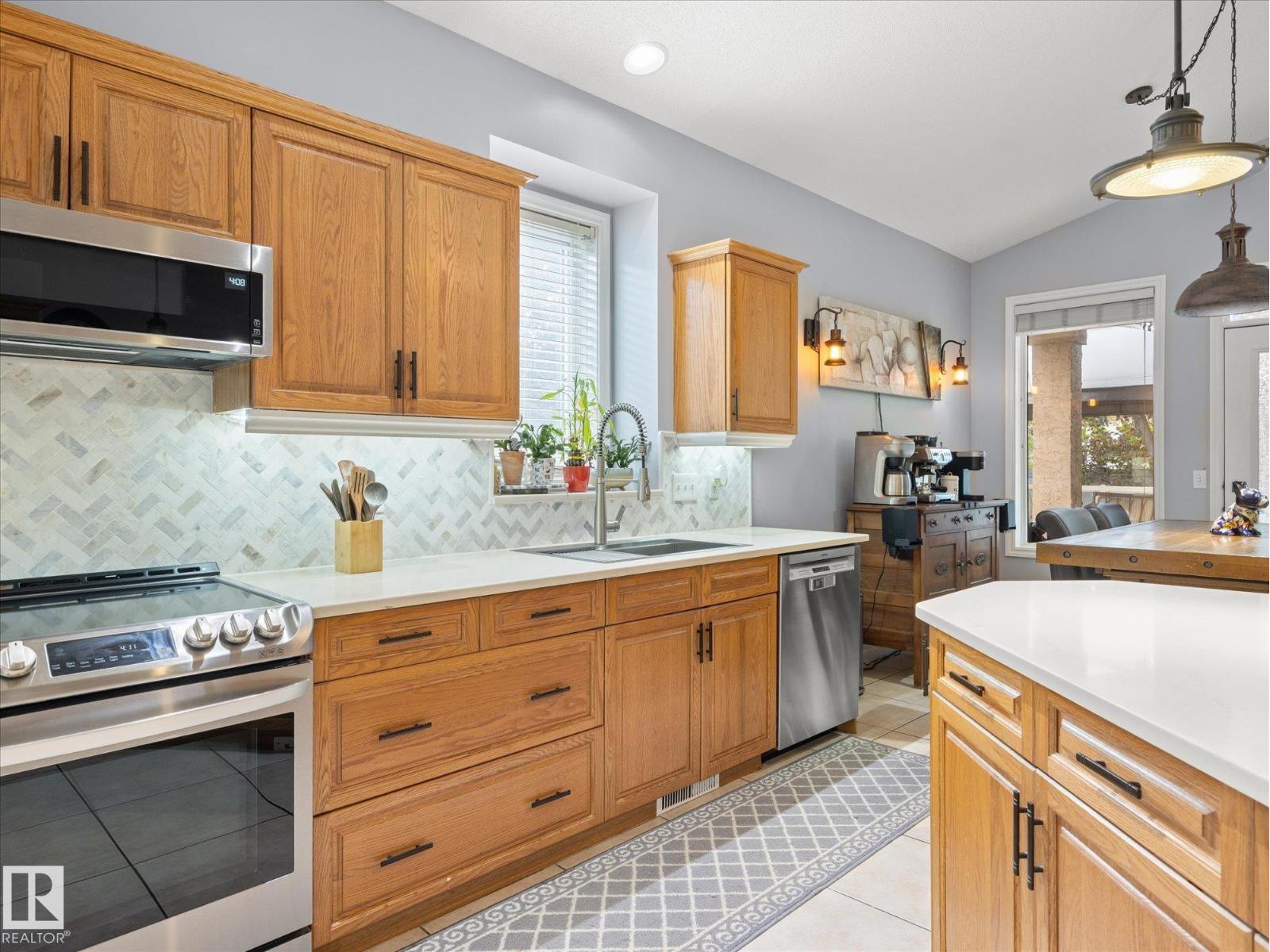 13 LAFLEUR DR - 8