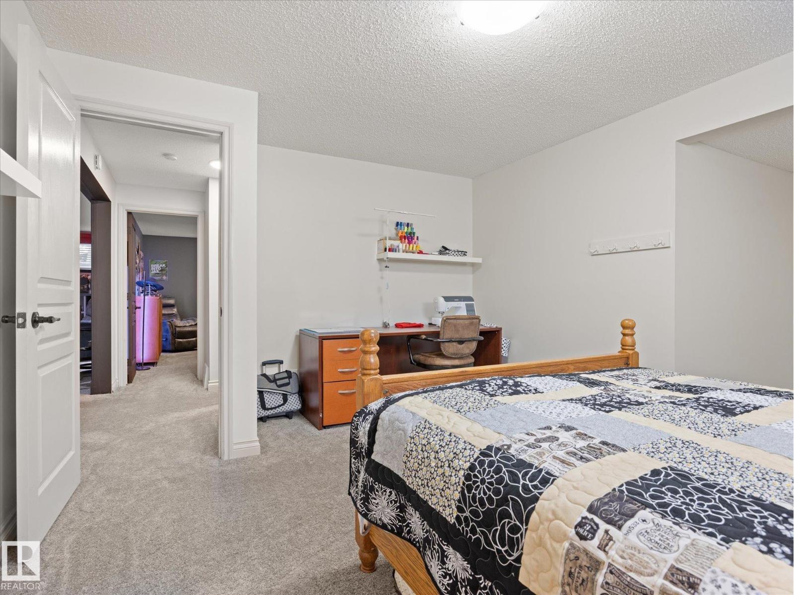 13 LAFLEUR DR - 28