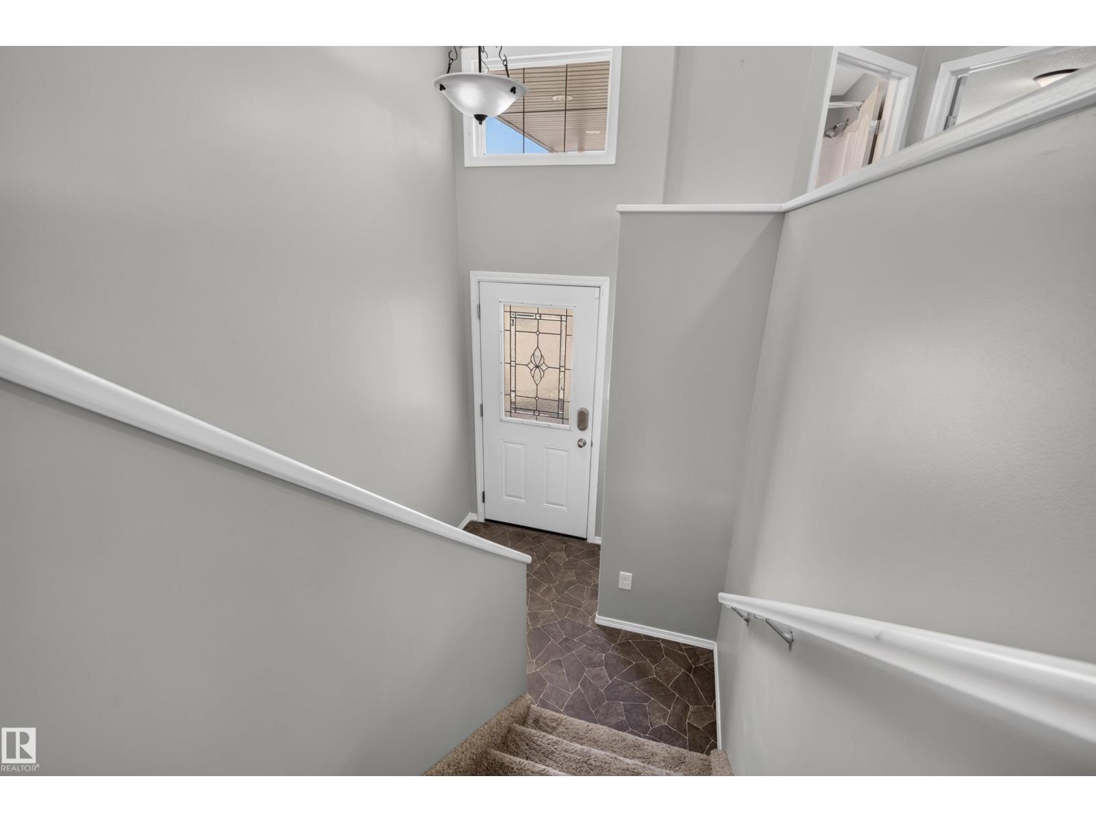 208 26 ST - 3