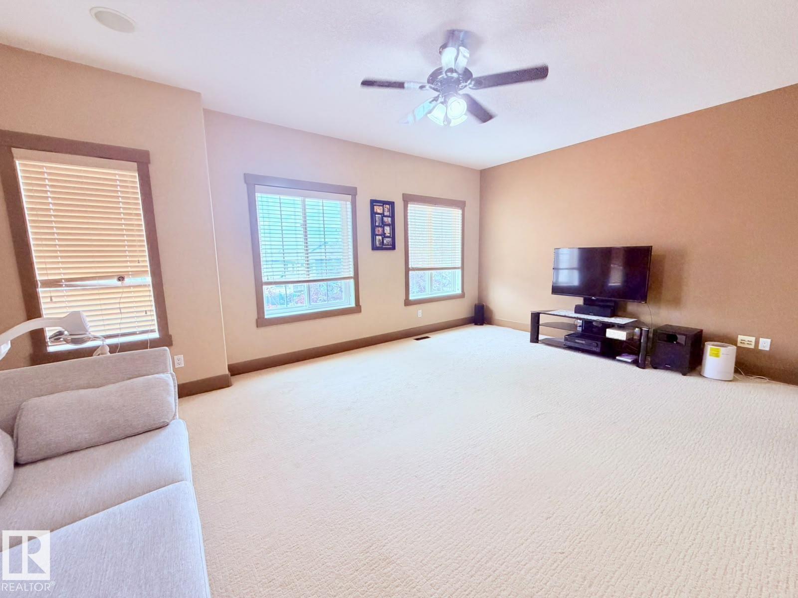 1015 61 ST SW - 20