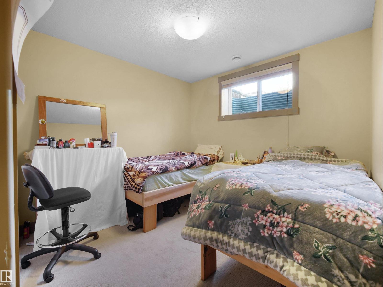 1015 61 ST SW - 29