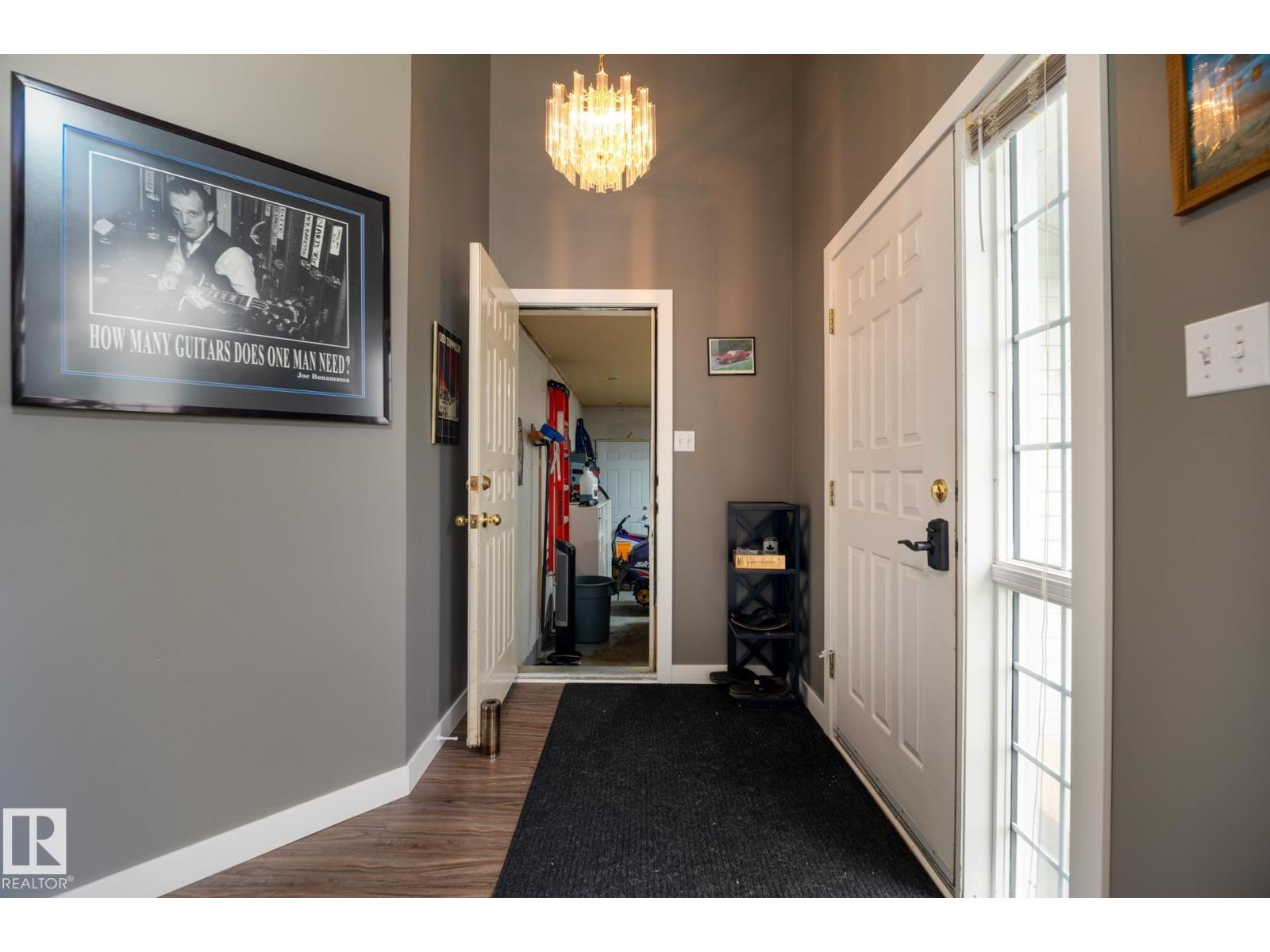 2902 CORNWALL DR - 6