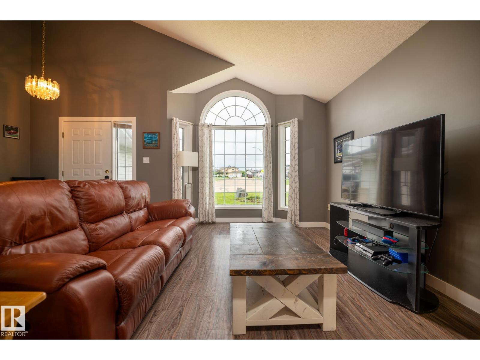 2902 CORNWALL DR - 7