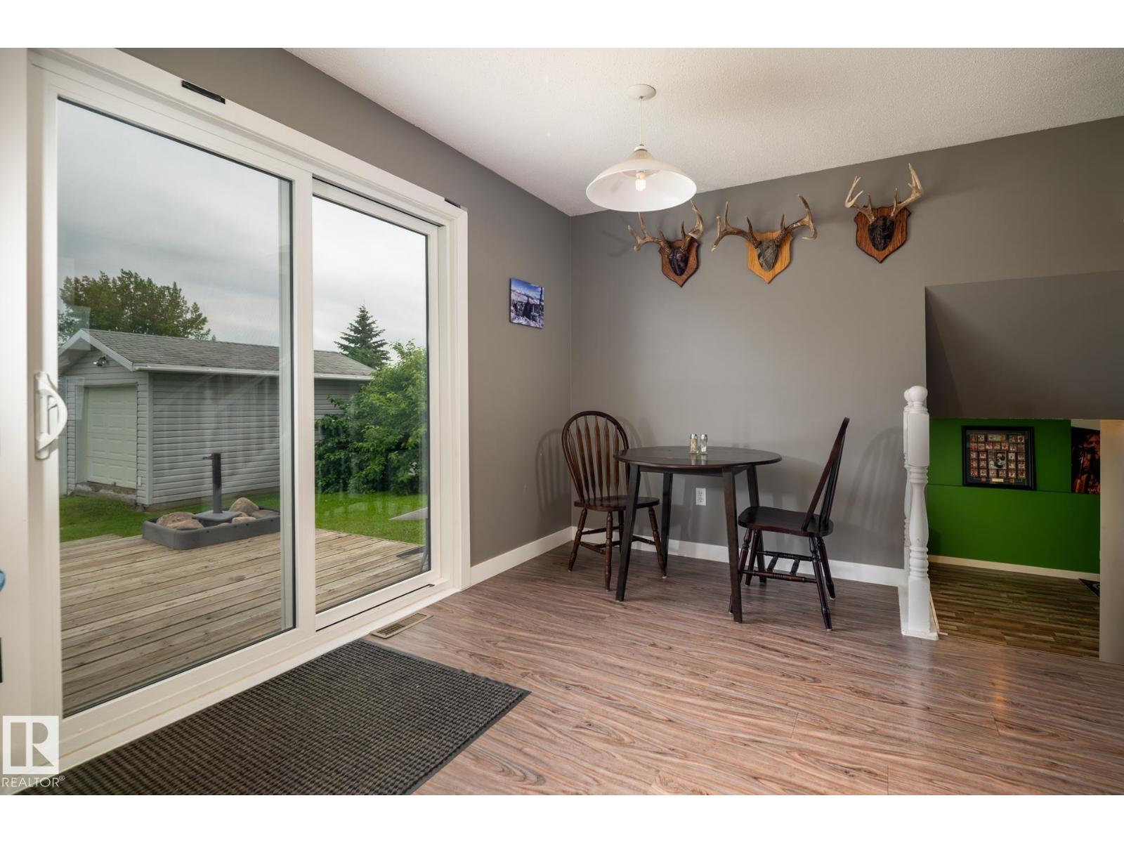 2902 CORNWALL DR - 14