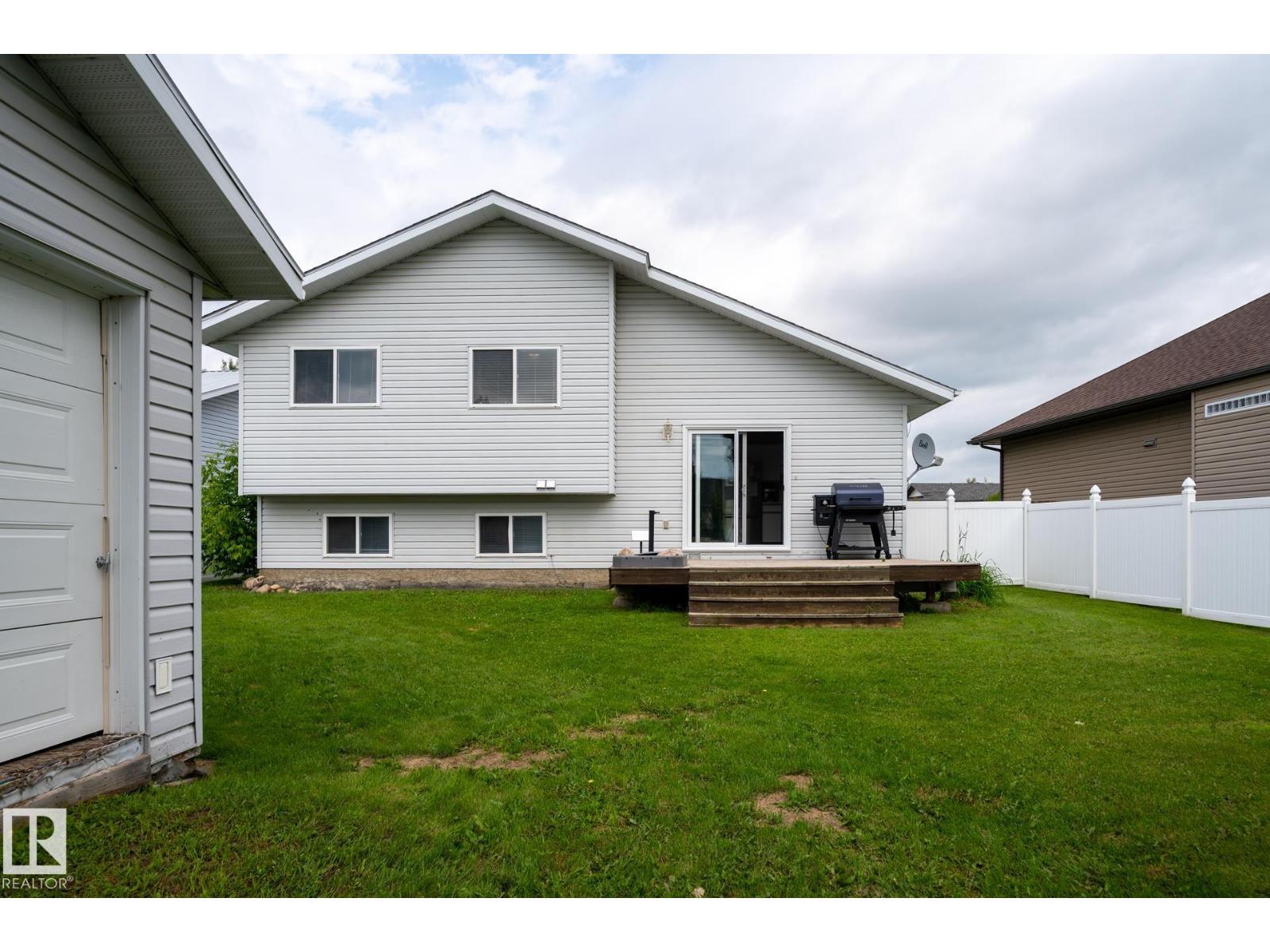2902 CORNWALL DR - 41
