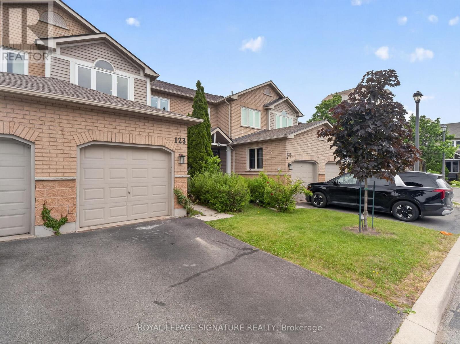 #123 833 SCOLLARD COURT - 1