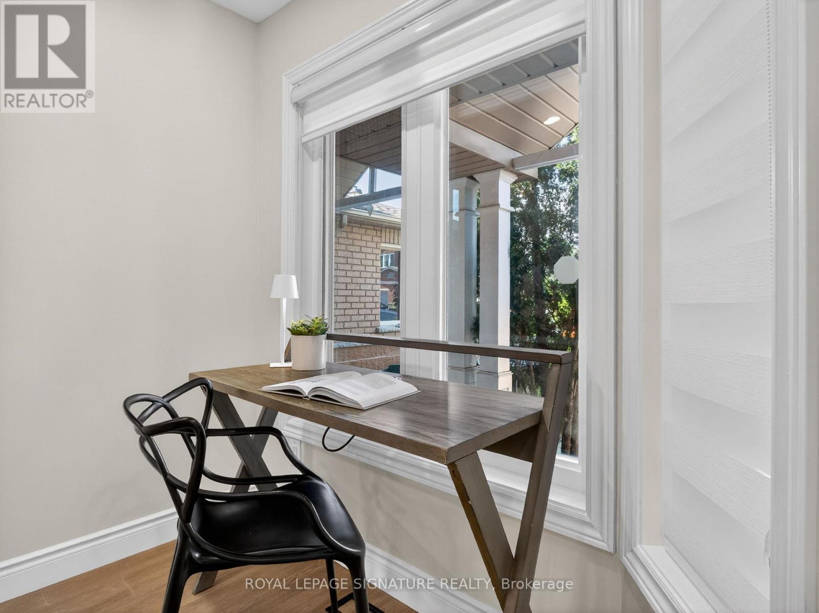 #123 833 SCOLLARD COURT - 11