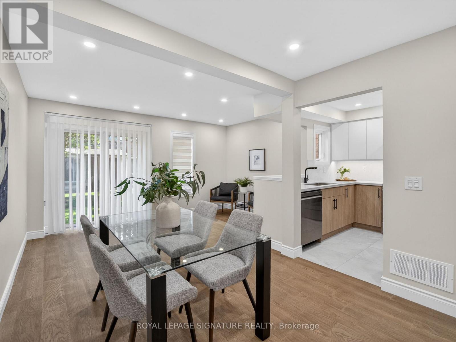 #123 833 SCOLLARD COURT - 13