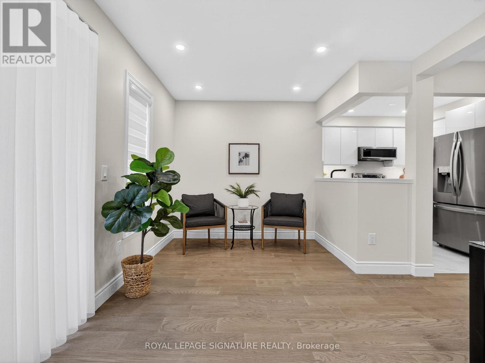 #123 833 SCOLLARD COURT - 15