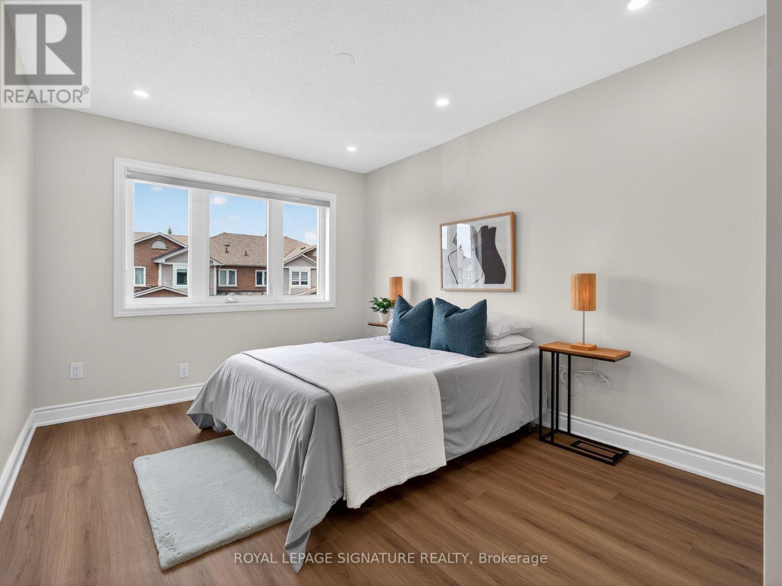 #123 833 SCOLLARD COURT - 25