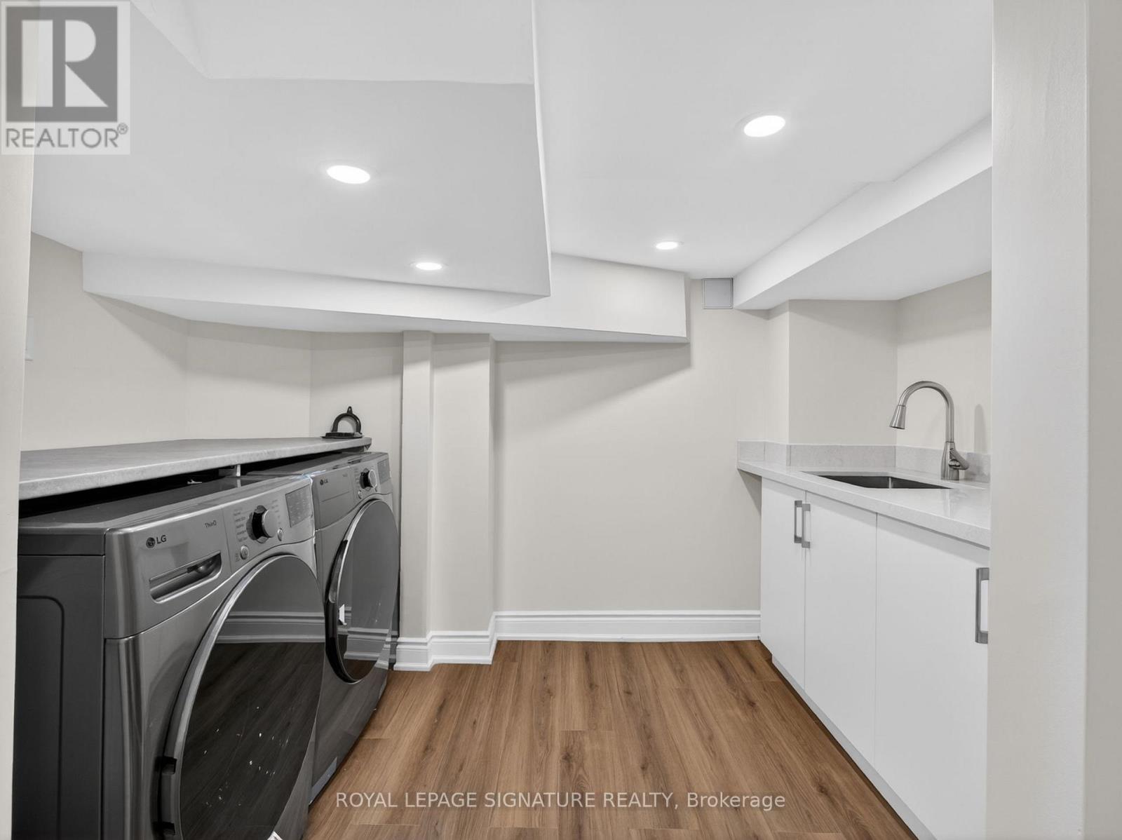 #123 833 SCOLLARD COURT - 35