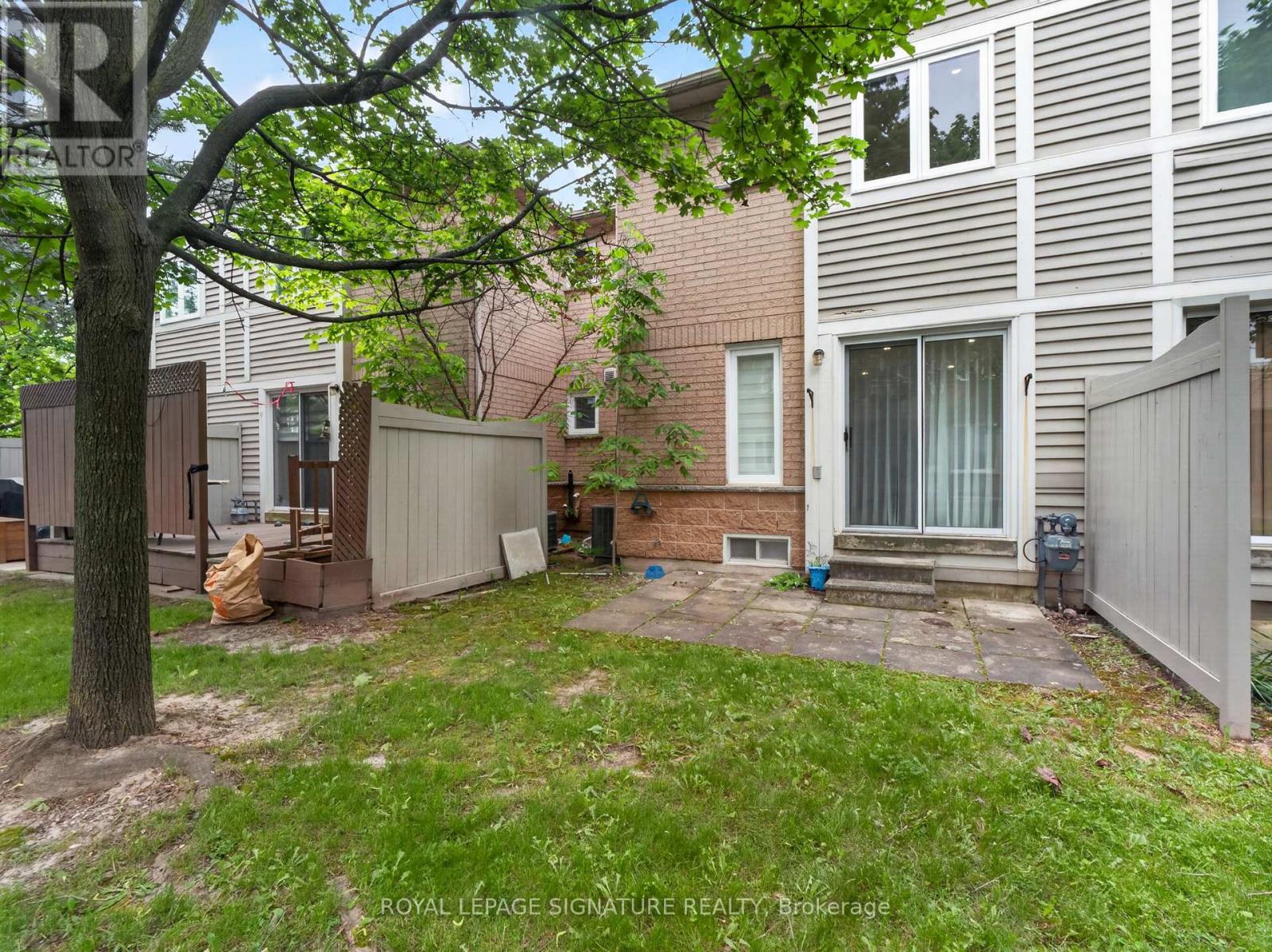 #123 833 SCOLLARD COURT - 36