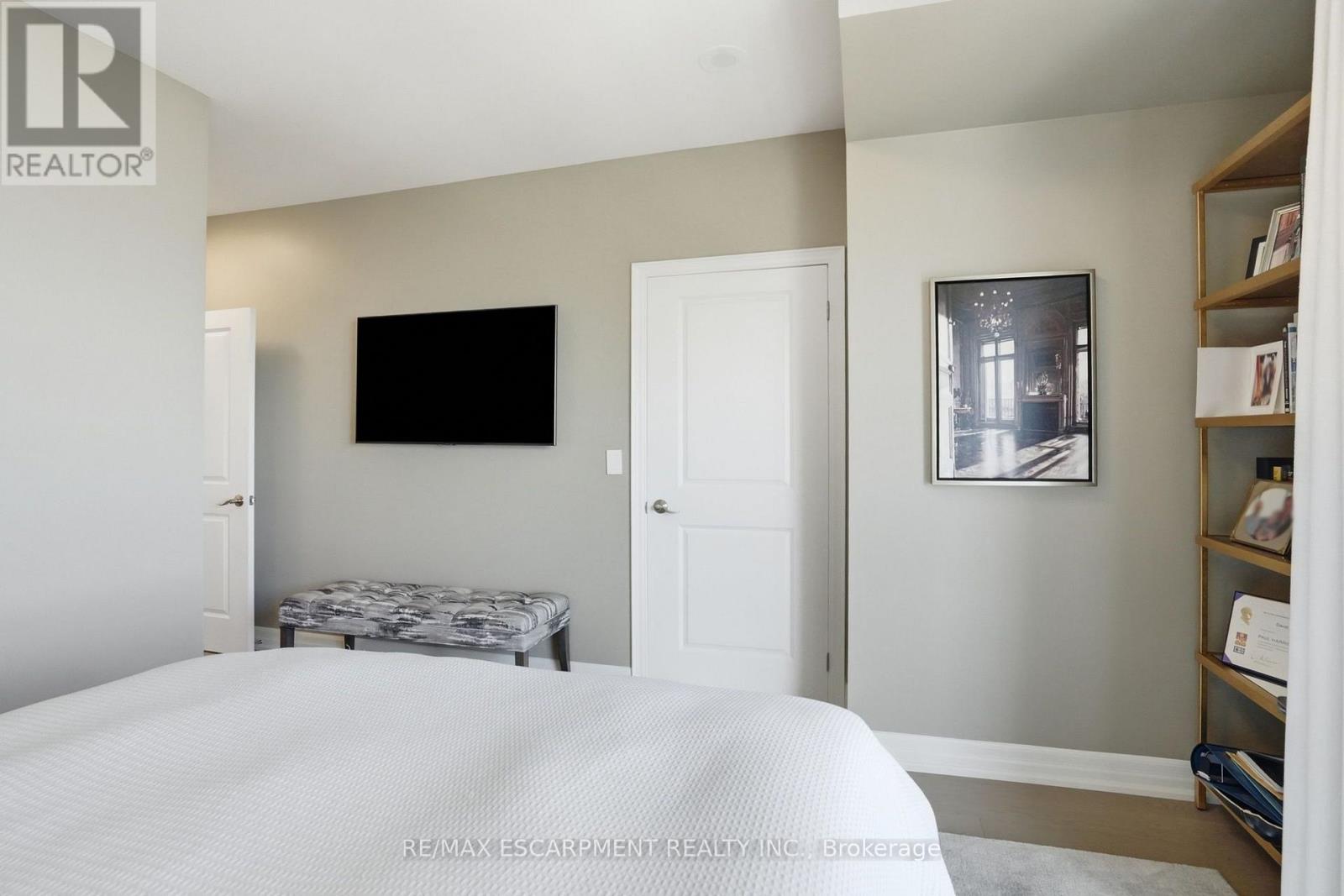 #1302 360 PEARL STREET - Image 20