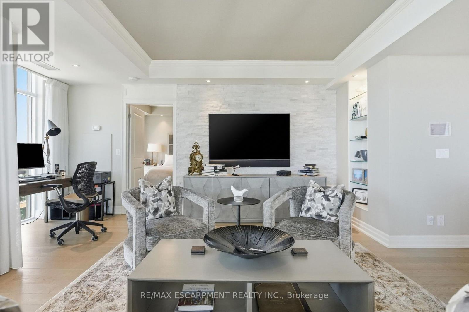 #1302 360 PEARL STREET - Image 8