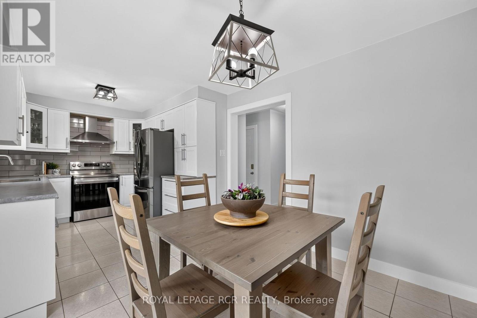 95 WATERS BOULEVARD - 10