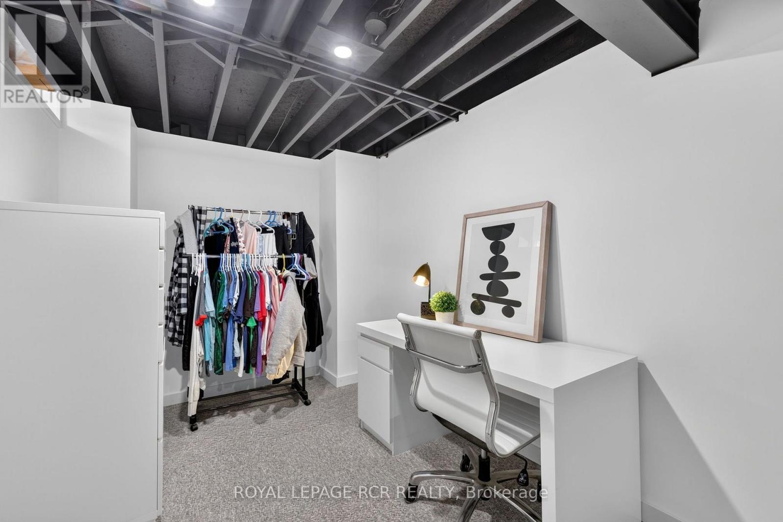 95 WATERS BOULEVARD - 27