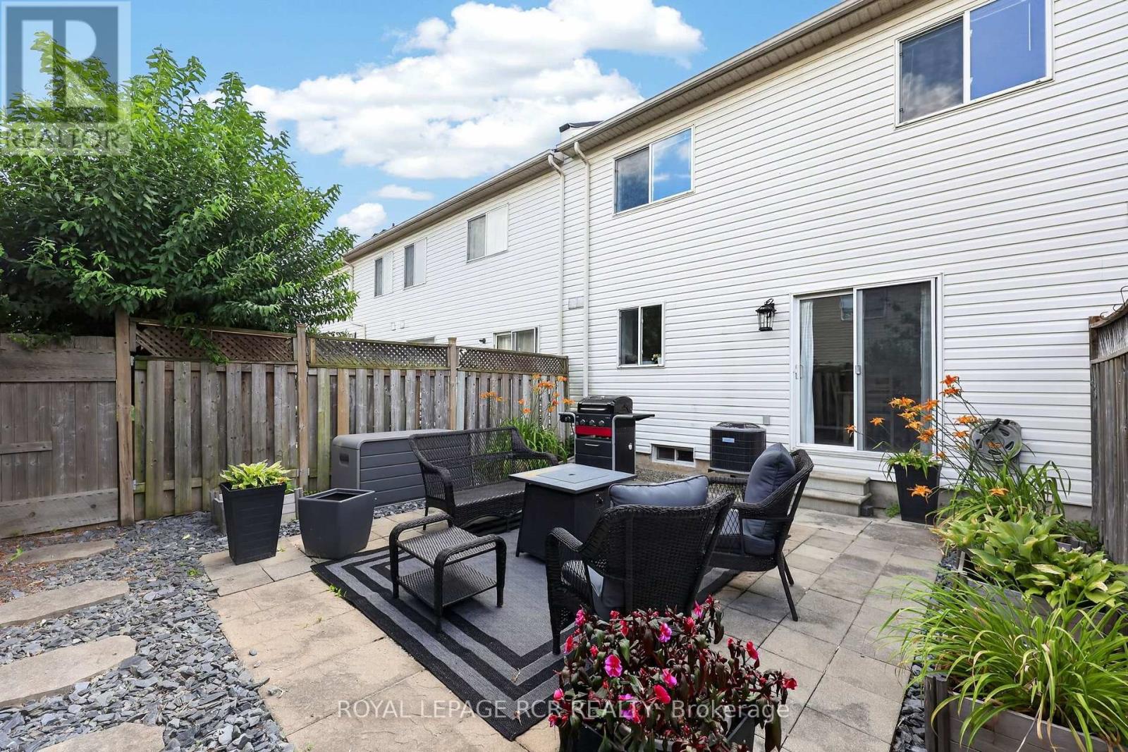 95 WATERS BOULEVARD - 32