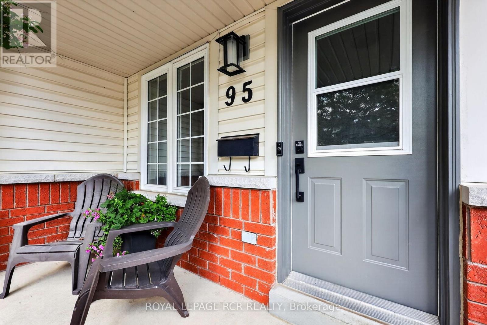 95 WATERS BOULEVARD - 4