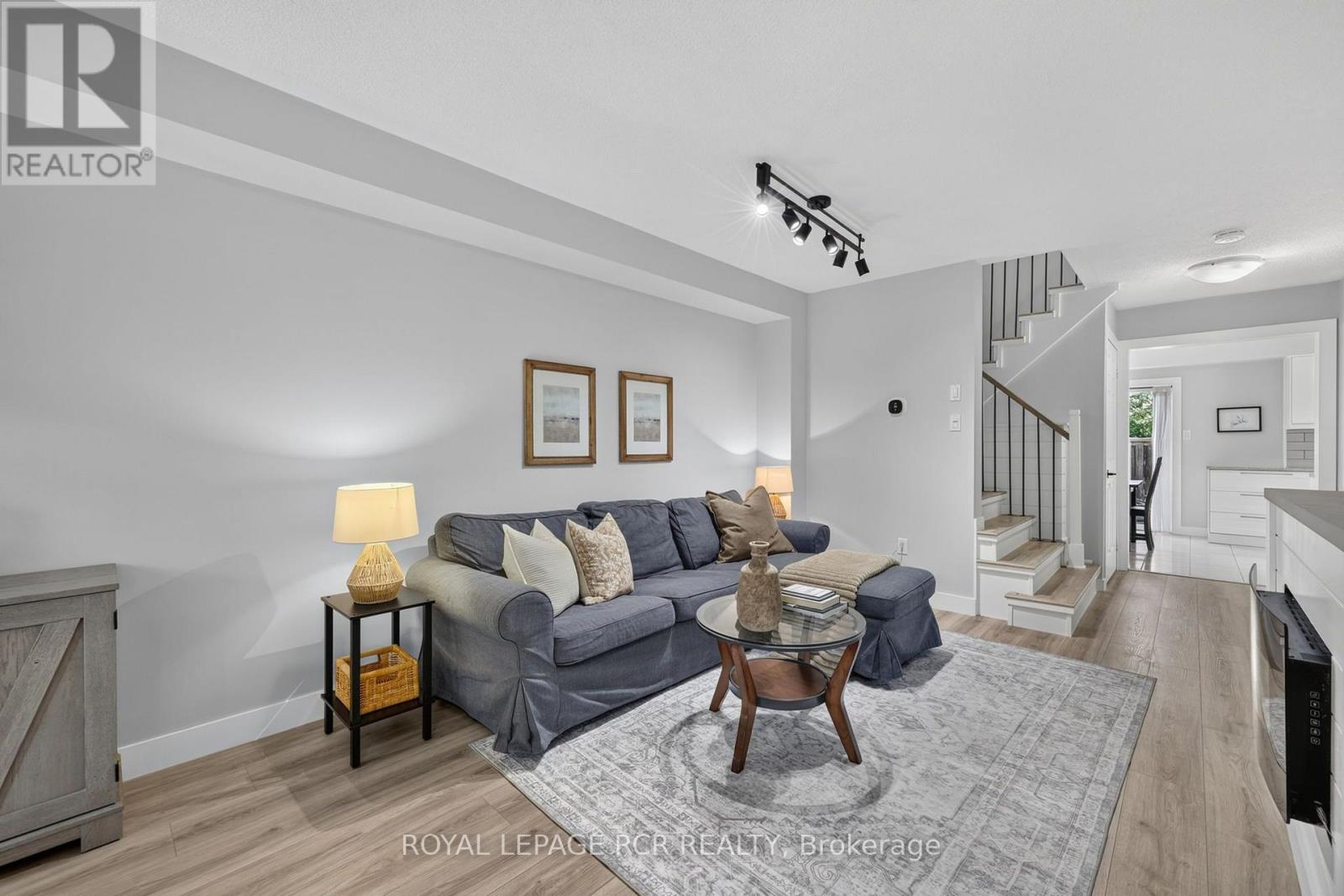 95 WATERS BOULEVARD - 6
