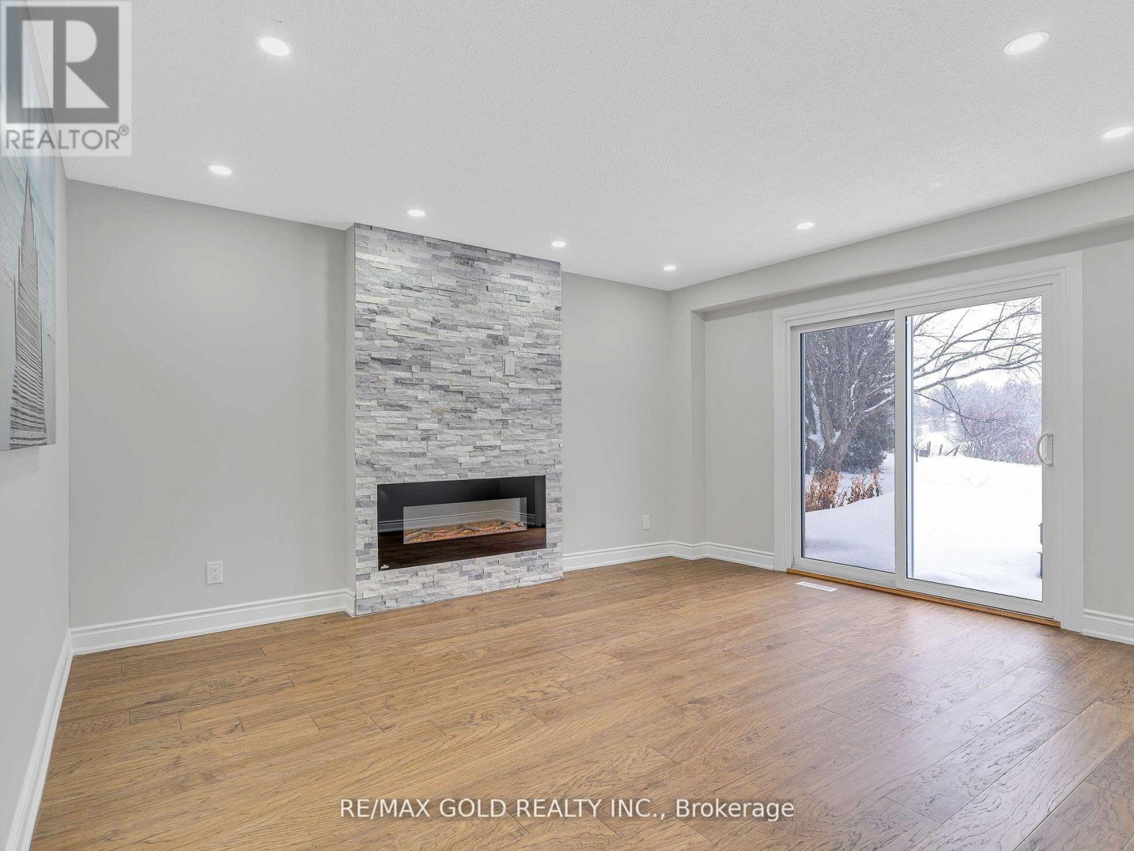 19139 HEART LAKE ROAD - 17