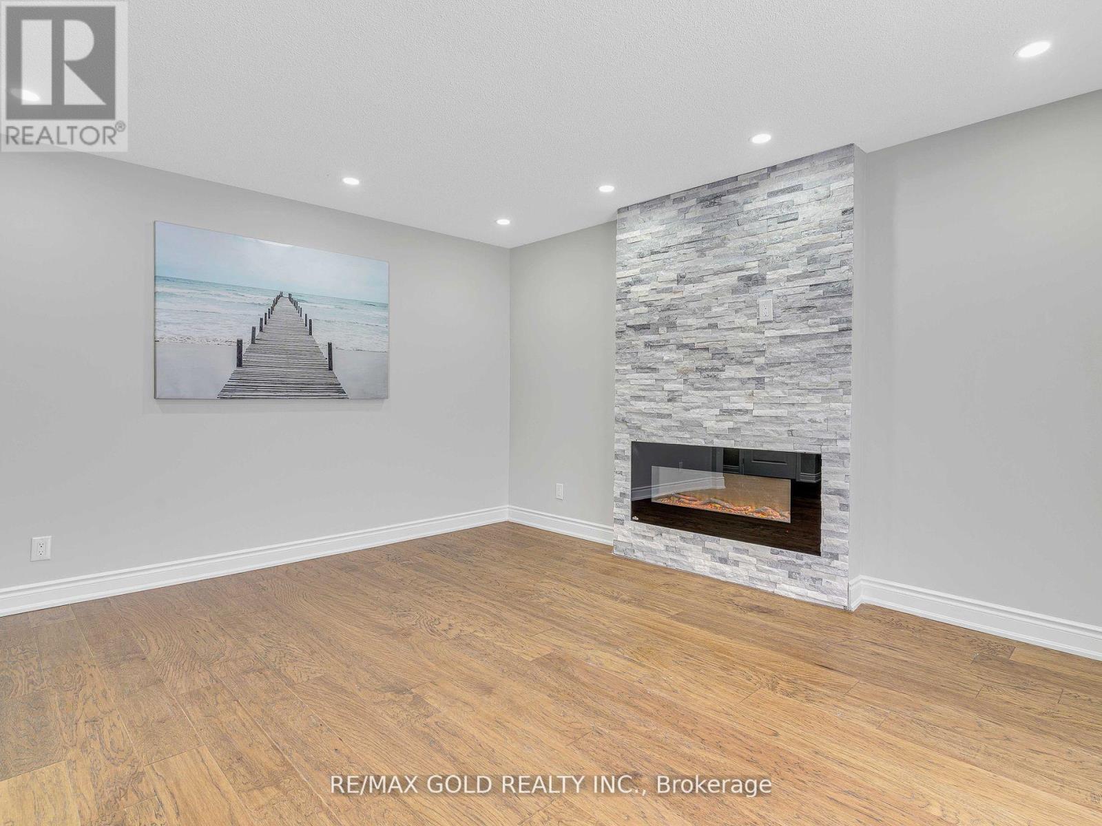 19139 HEART LAKE ROAD - 18