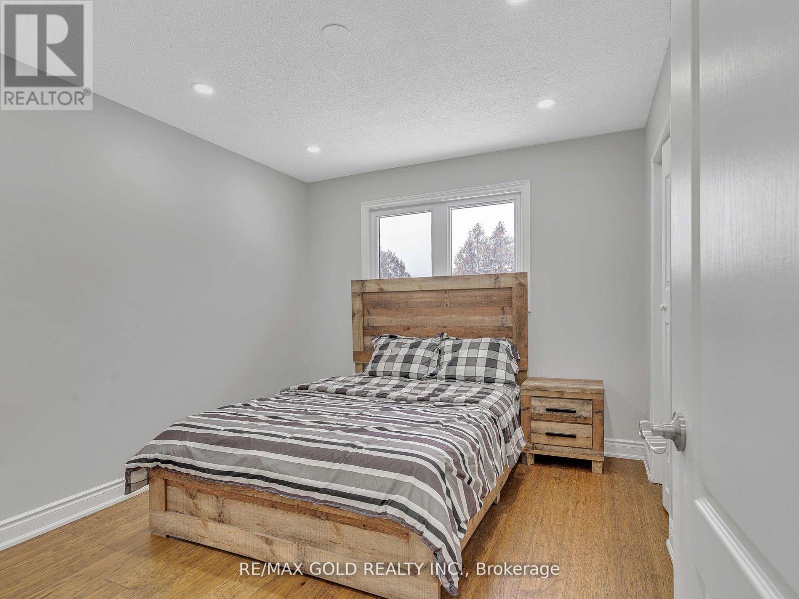 19139 HEART LAKE ROAD - 33
