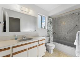 11761 81a Avenue, Delta, BC V4C7A5 Photo 10