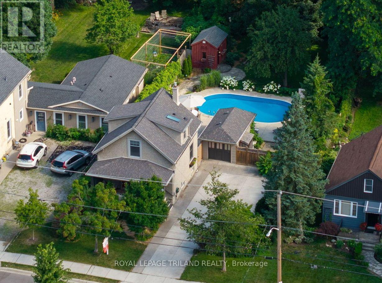 52 EMERY STREET E - 1