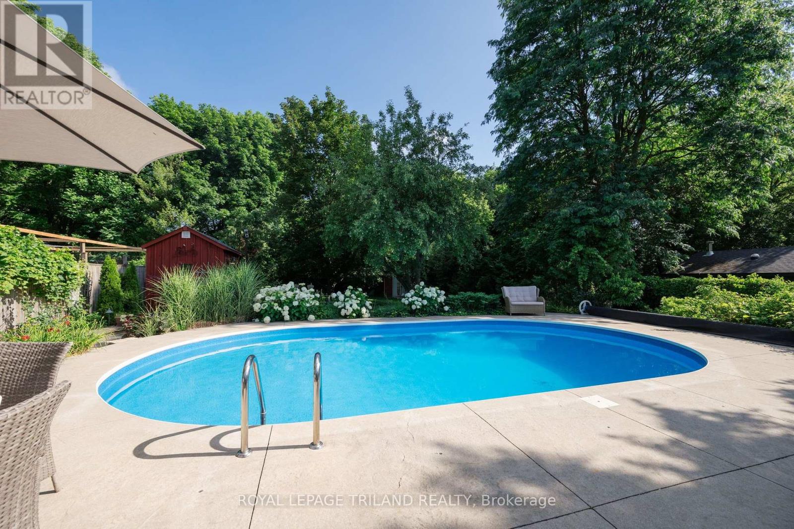 52 EMERY STREET E - 29