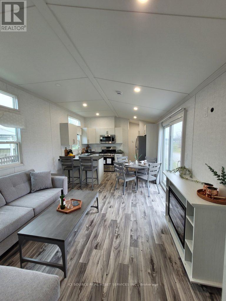 #BBD030 171 WOODLAND ESTATES ROAD - Image 3