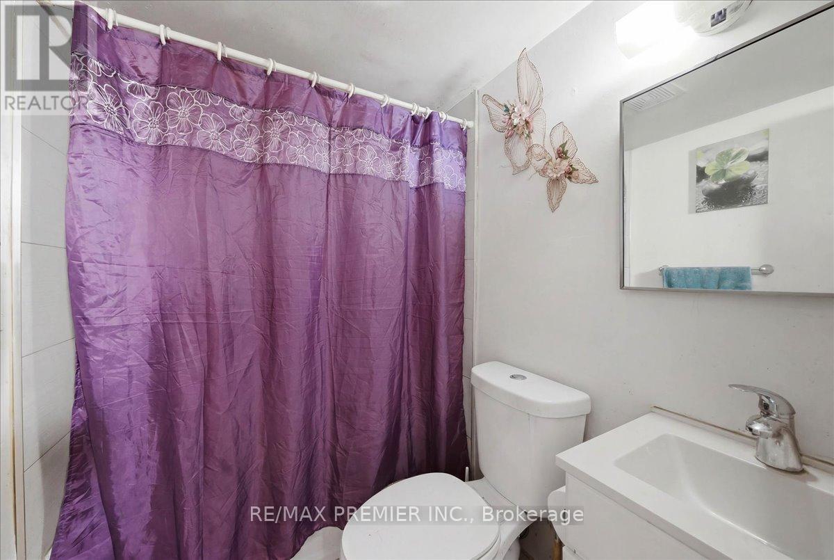 214 WENTWORTH STREET S - 8
