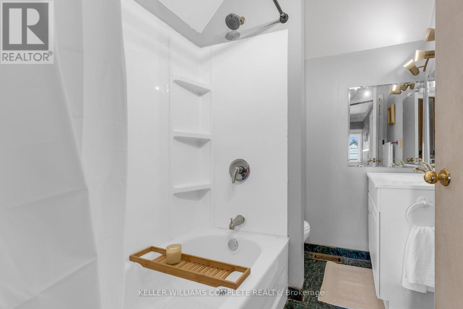 16 ALBEMARLE STREET - 19
