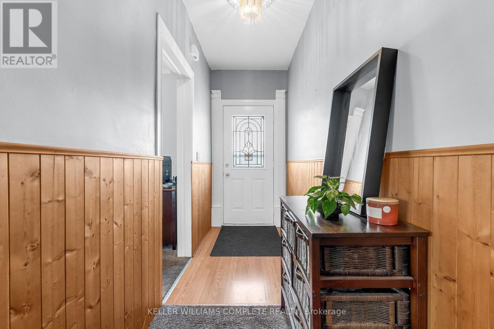 16 ALBEMARLE STREET - 2