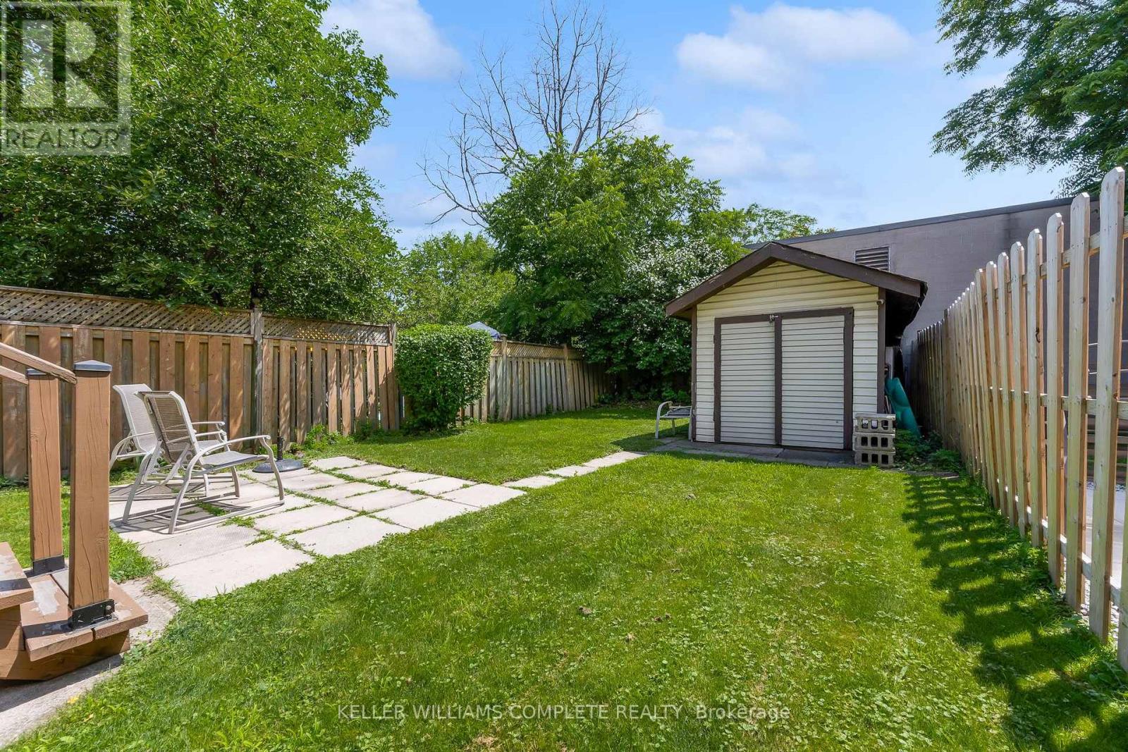 16 ALBEMARLE STREET - 24
