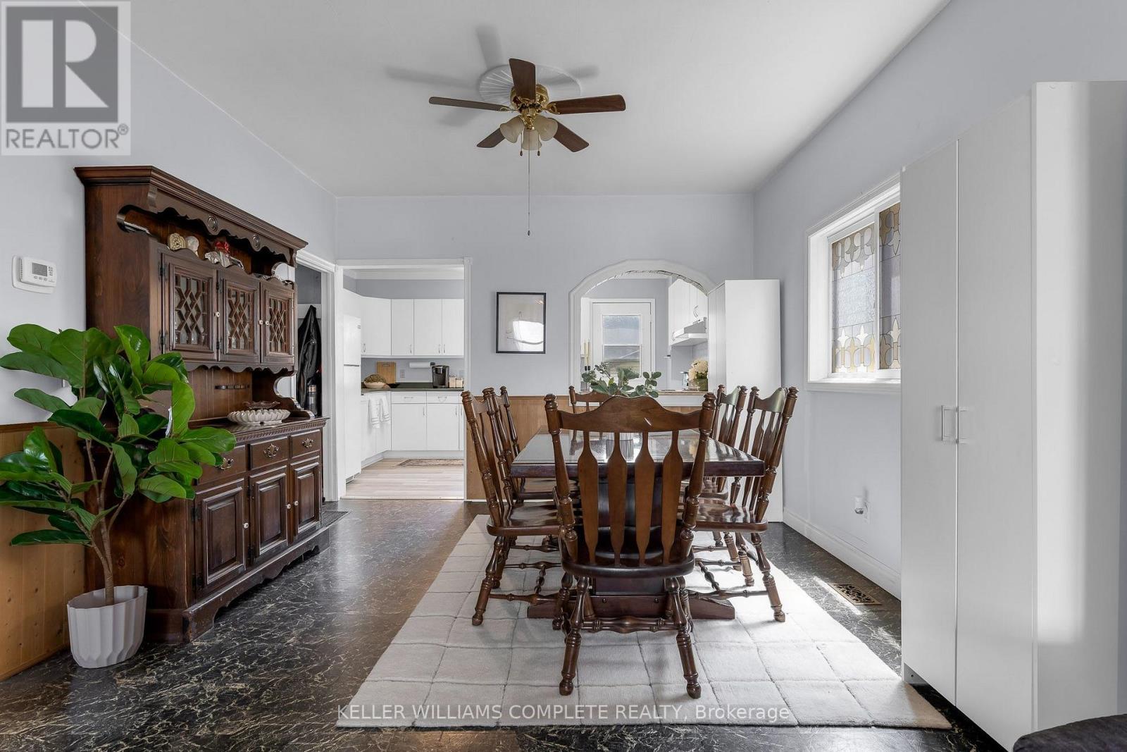 16 ALBEMARLE STREET - 8