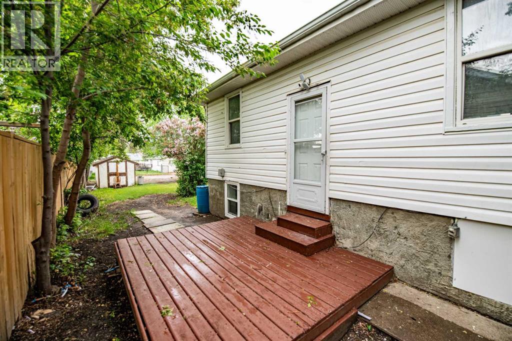 5504 58A Street - 2