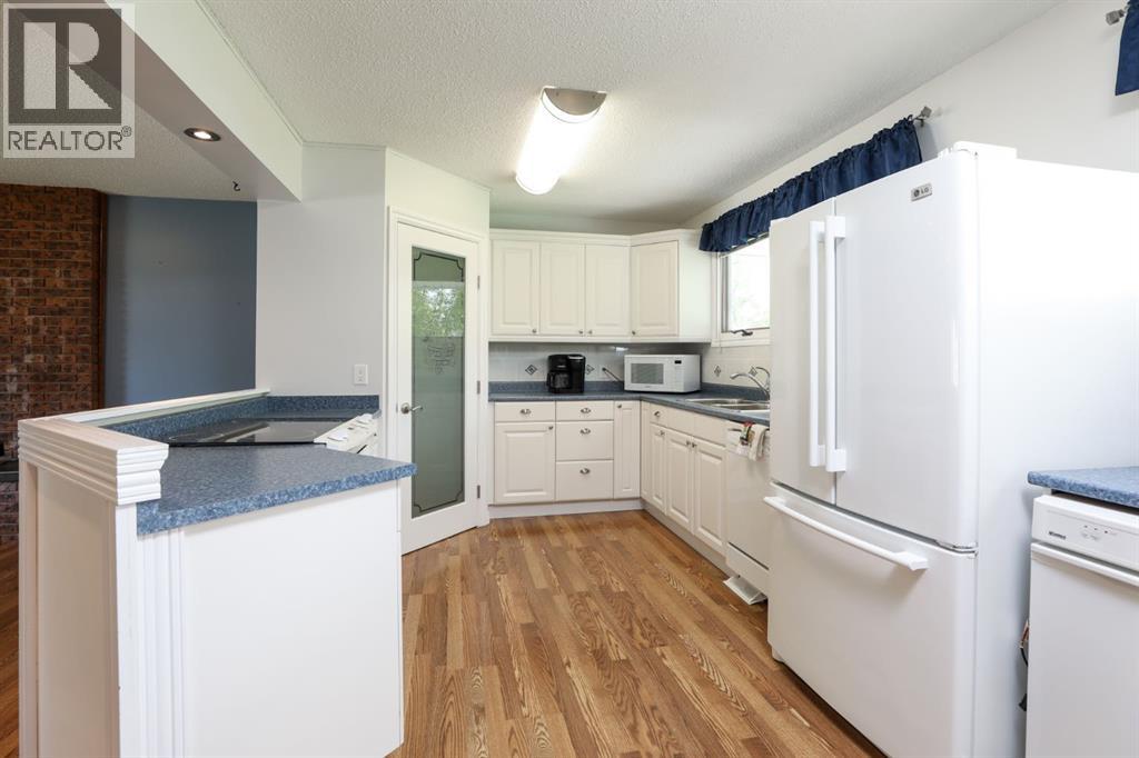 58 N 1A Street E - 10