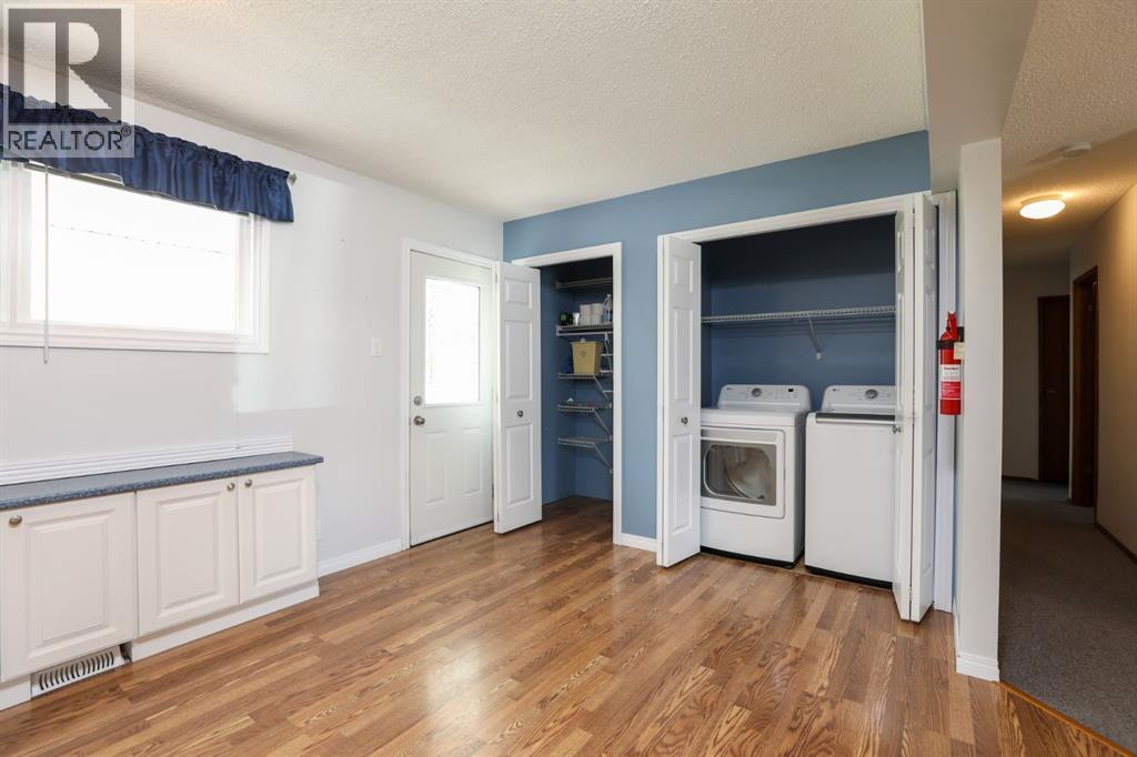 58 N 1A Street E - 9