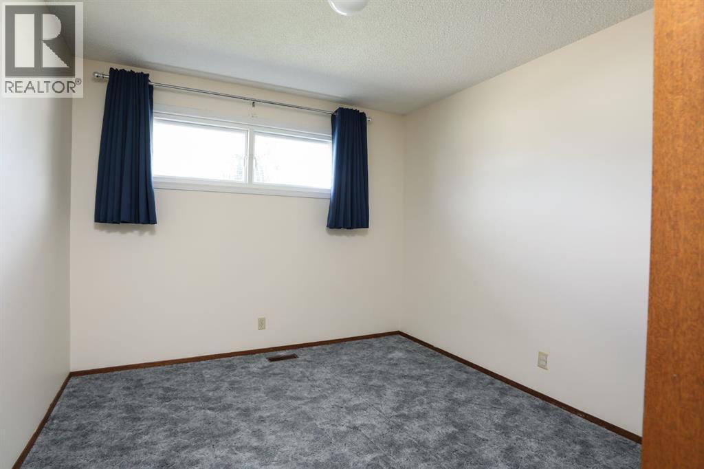 58 N 1A Street E - 19