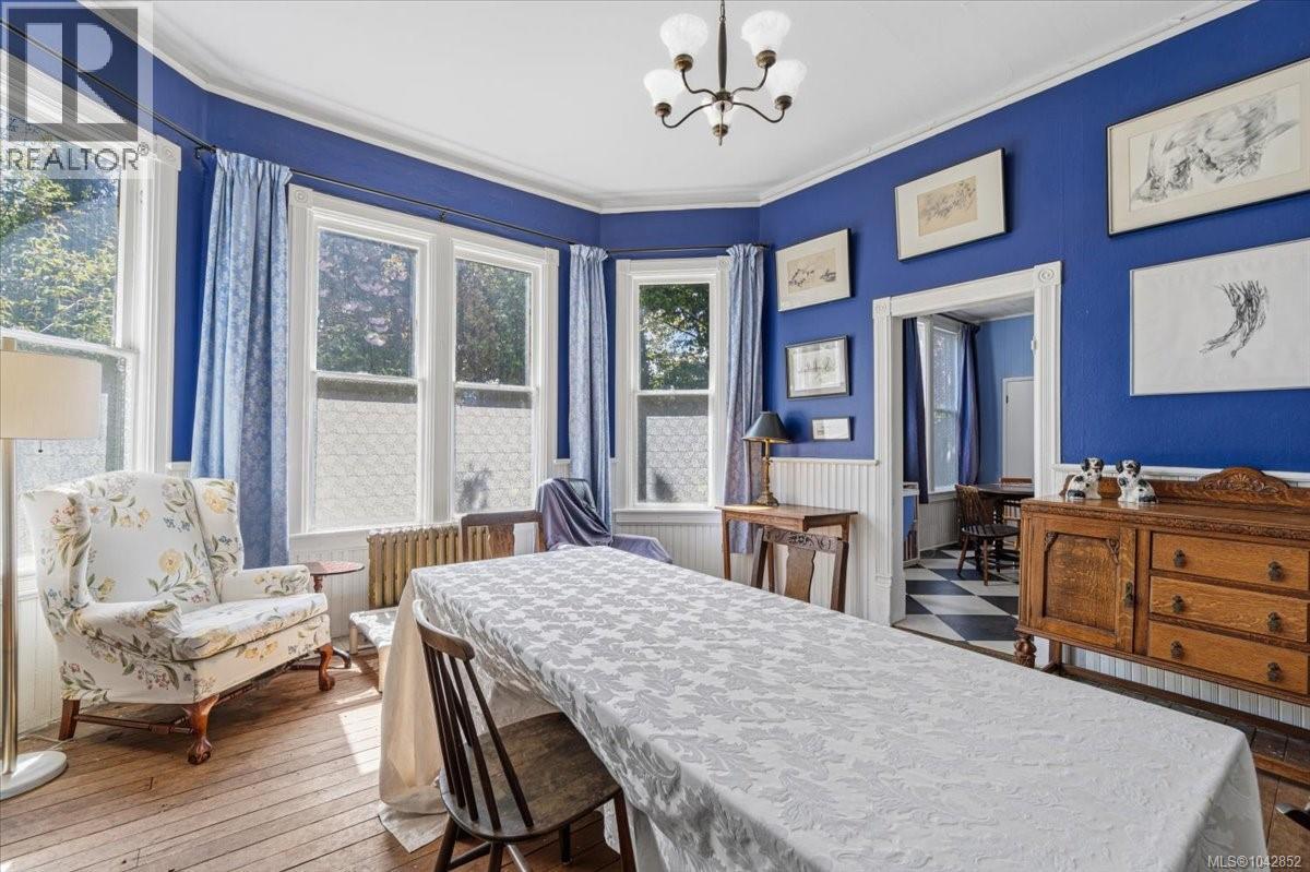 133 Milton St - 29