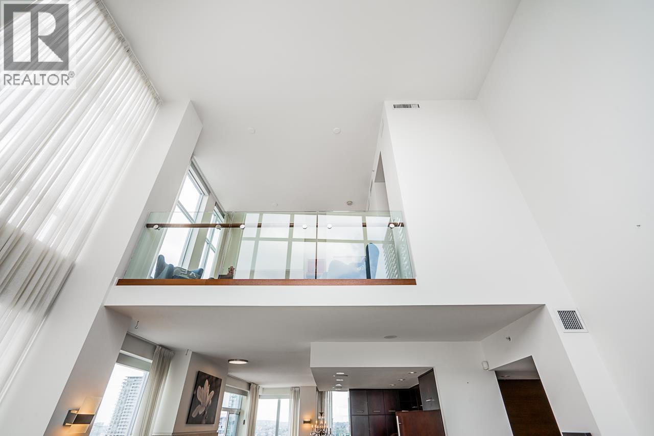 2901 1455 HOWE STREET, Vancouver
