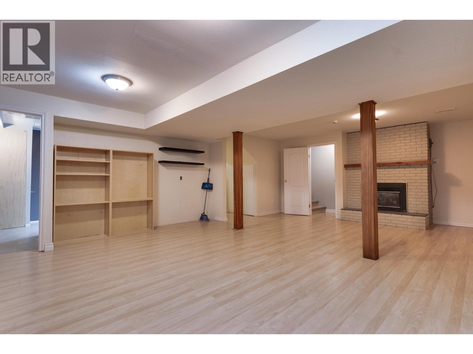 5920 RIVERDALE CRESCENT - 31